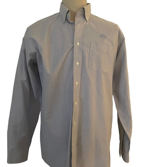 L.L. Bean blue cotton, button-down, long sleeve shirt.  Size 17 x 37.​ - Picture 2 of 7